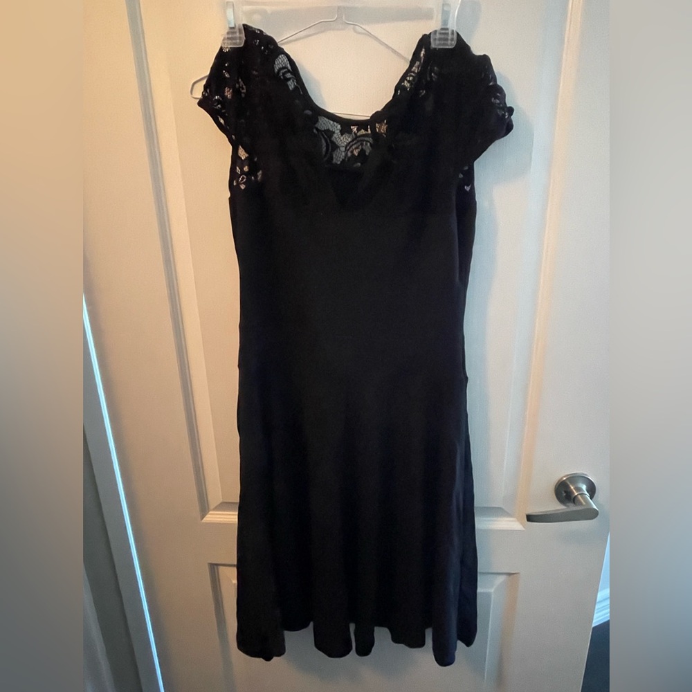 Block midi dress